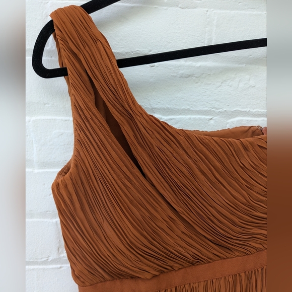 Club Monaco One Shoulder Pleated Cocktail Dress, Size 0 - Picture 10 of 14